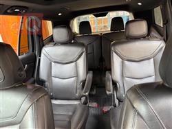 كاديلاك XT6